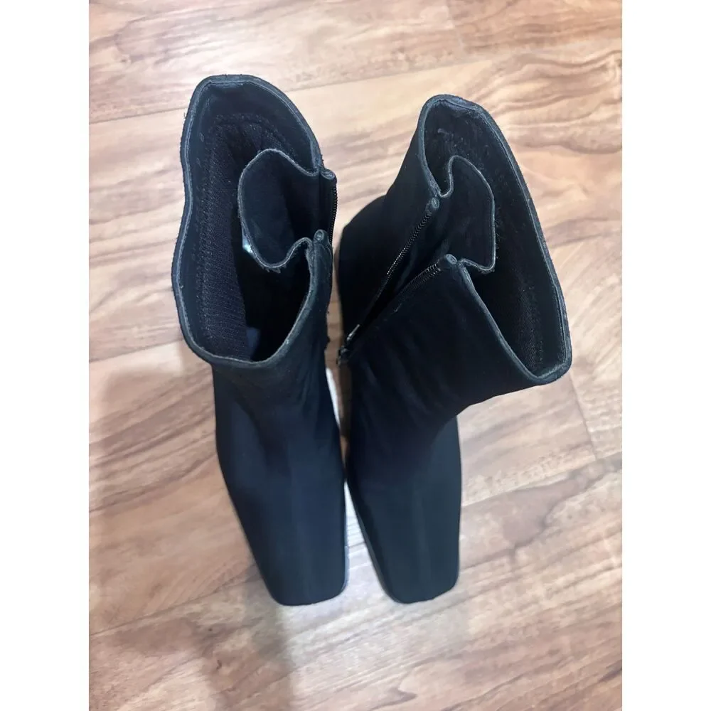 Stuart Weitzman Windy Gore-Tex Booties Black Square Toe Block Heel 9